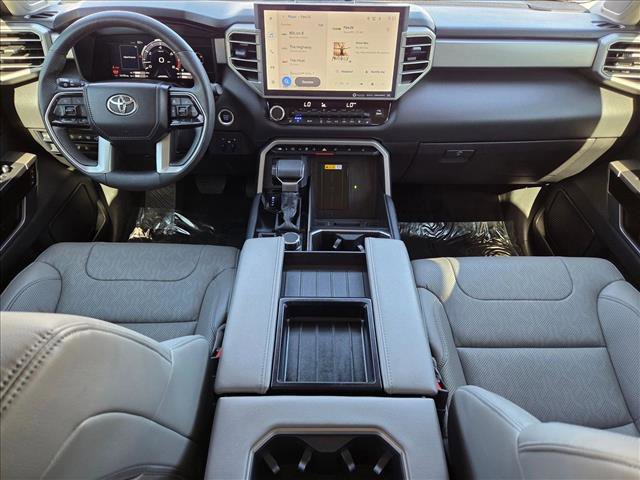 Used 2024 Toyota Tundra Limited AWD/4WD image 16