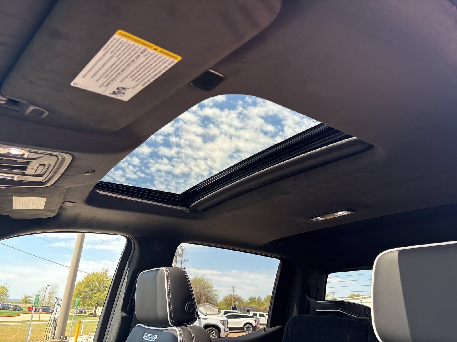 New 2026 GMC Sierra 1500 AT4X AWD/4WD image 10