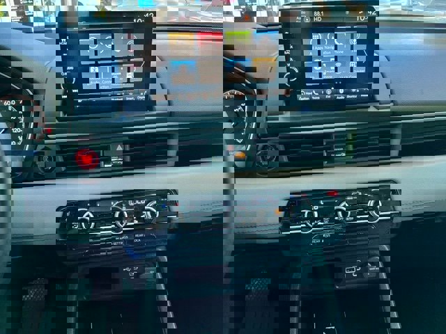 Certified 2023 Honda Pilot Touring image 23