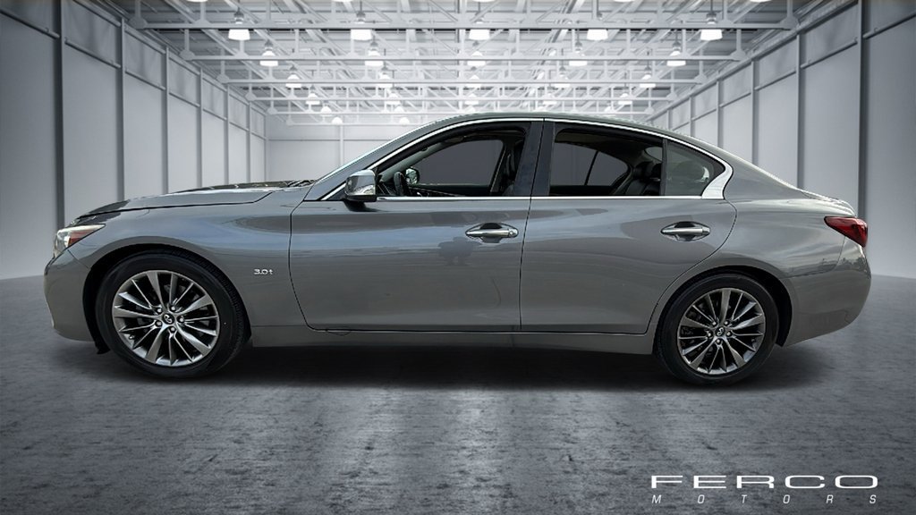 Used 2018 INFINITI Q50 Luxe RWD image 2
