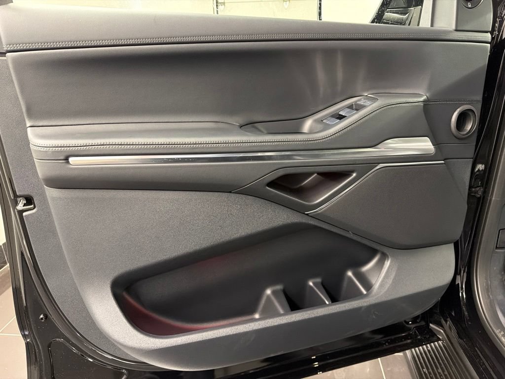 New 2026 Lincoln Navigator Premiere AWD/4WD image 29