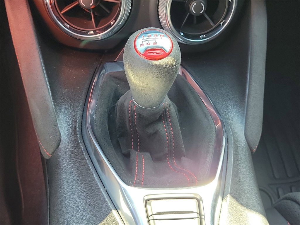Used 2021 Chevrolet Camaro ZL1 image 34