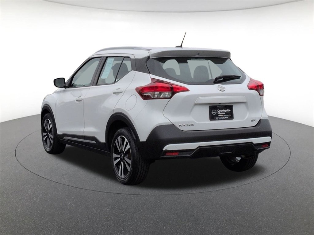 Used 2019 Nissan Kicks SR image 7