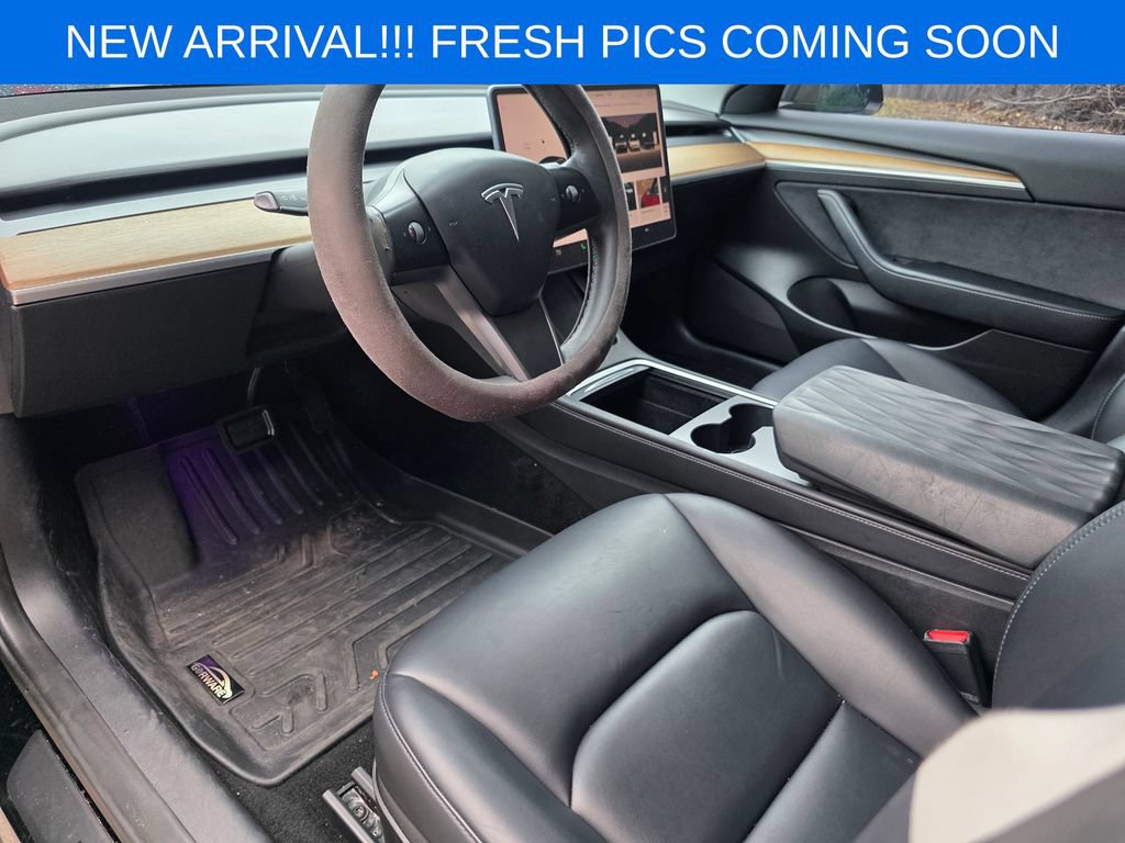 Used 2022 Tesla Model 3 Long Range AWD/4WD image 8