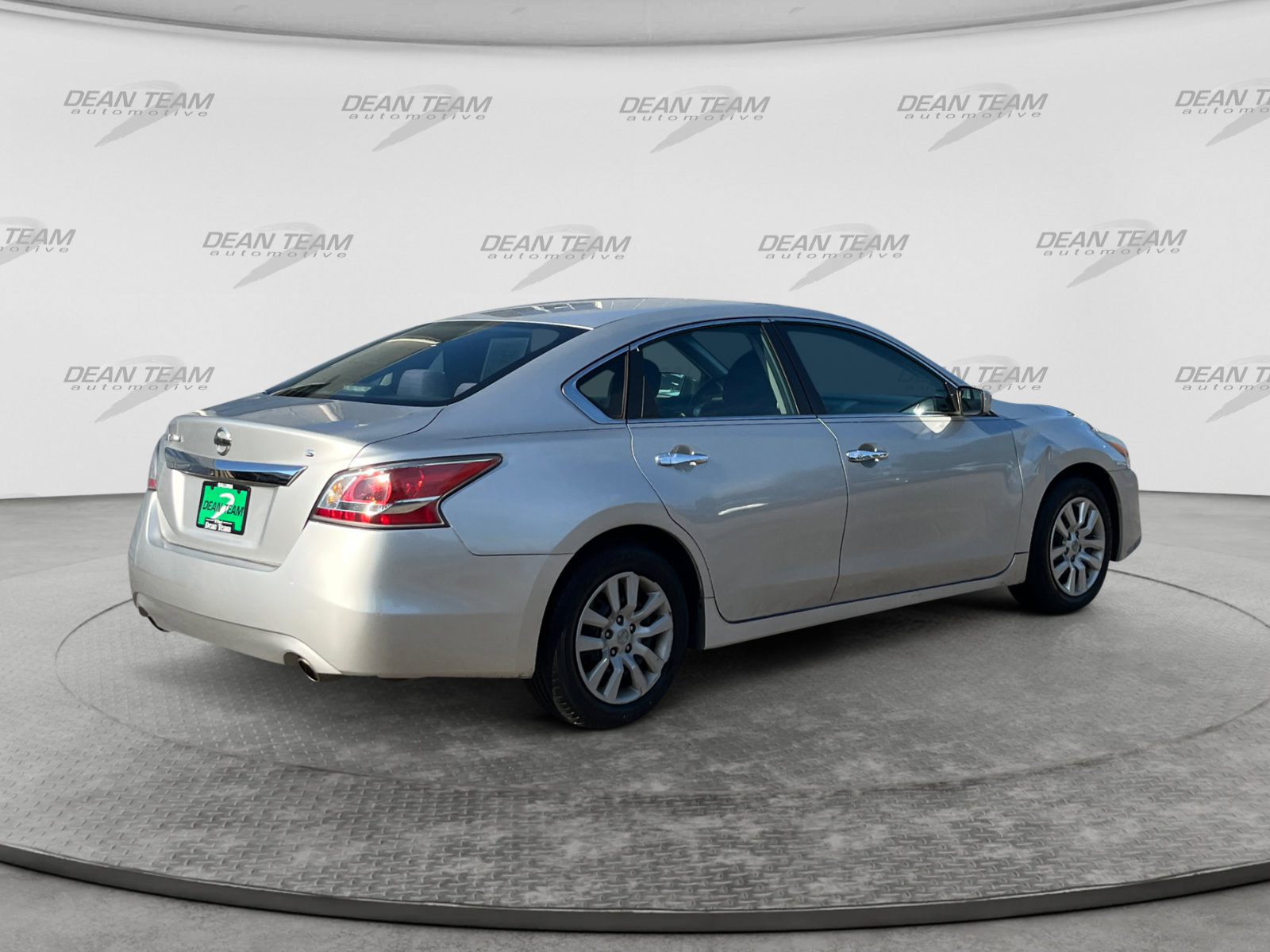 Used 2015 Nissan Altima 2.5 S w/ Power Driver Seat Package FWD image 8