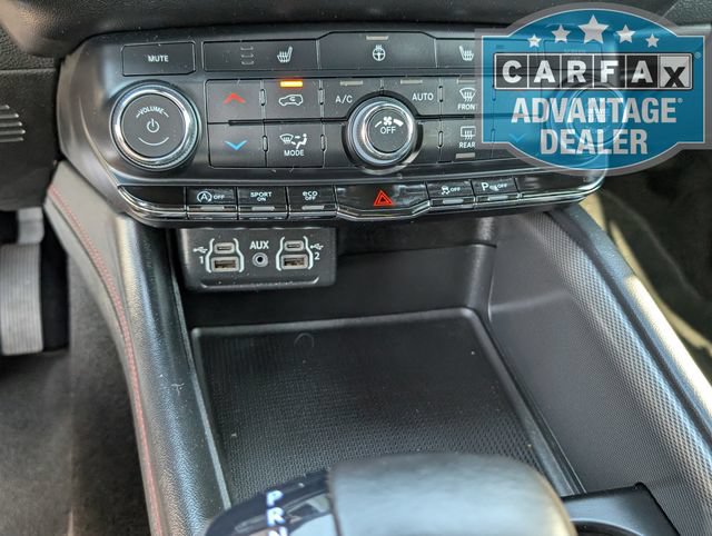 Used 2025 Dodge Durango GT AWD/4WD image 9
