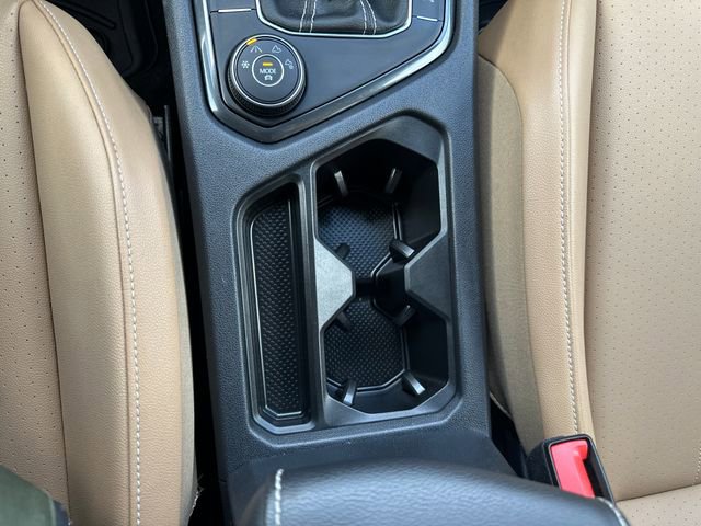 Used 2023 Volkswagen Tiguan SE R-Line image 18