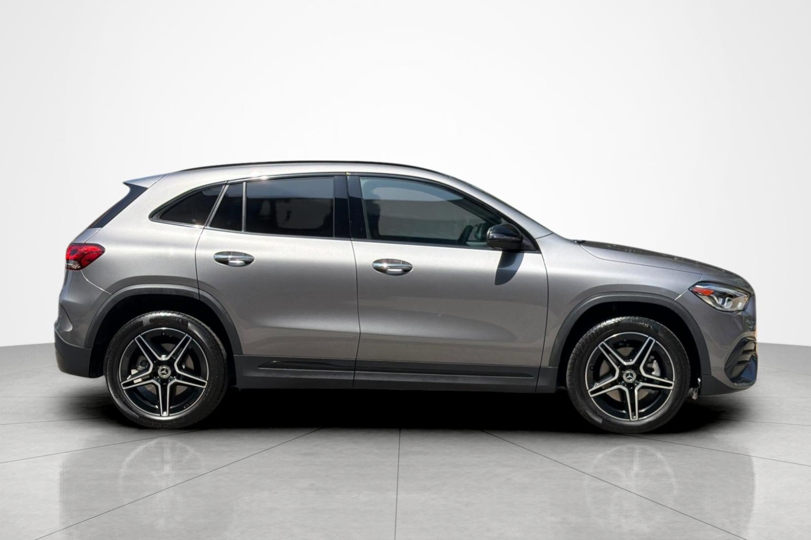 Used 2023 Mercedes-Benz GLA 250 image 6