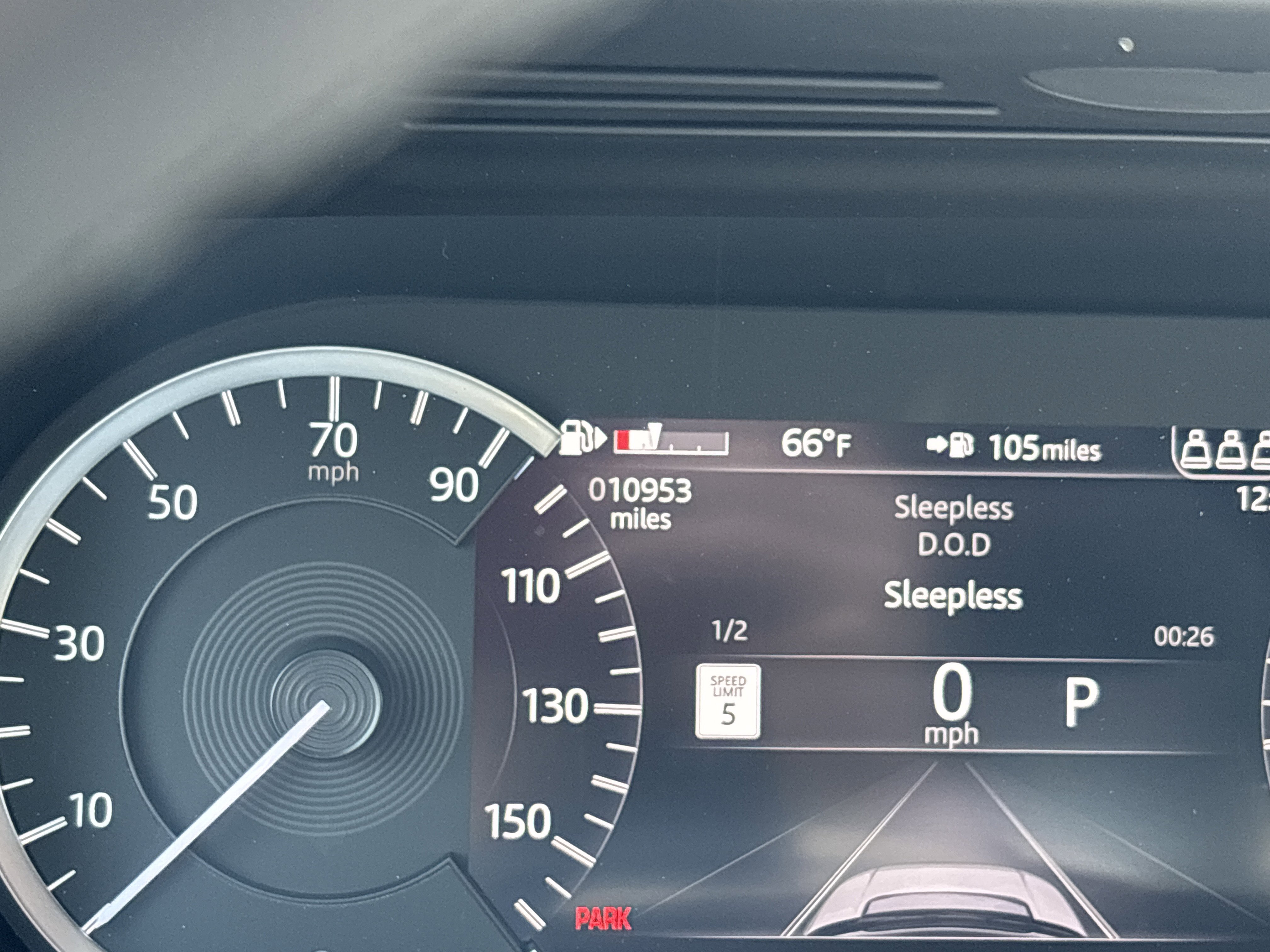 Used 2023 Land Rover Discovery Sport SE R-Dynamic image 17