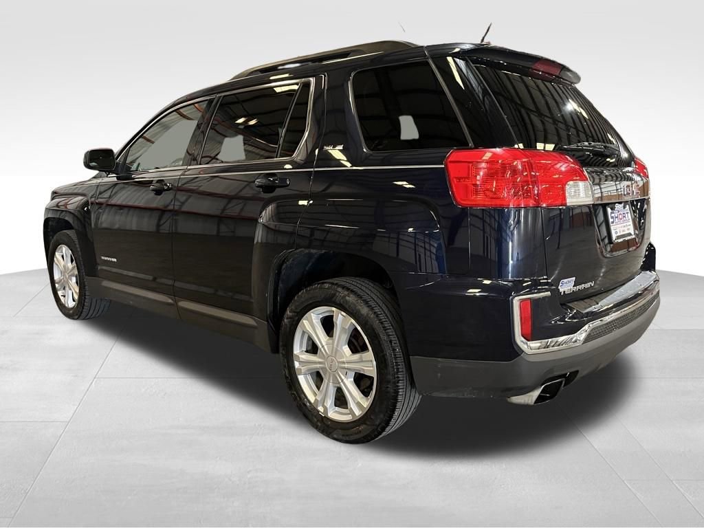 Used 2017 GMC Terrain SLE w/ Convenience Package image 3