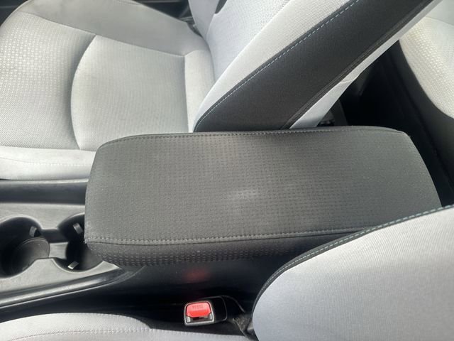 Certified 2021 Toyota Prius LE image 24