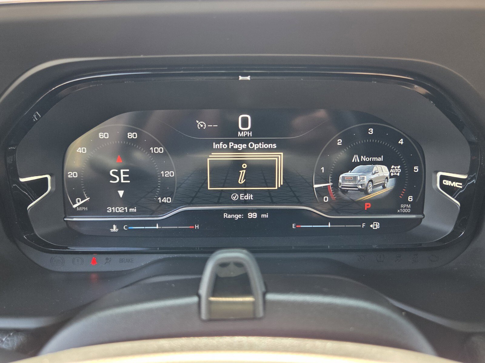 Used 2024 GMC Yukon Denali w/ Denali Reserve Package image 29