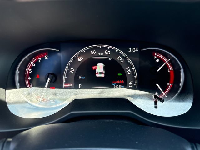 Used 2025 Toyota RAV4 XLE AWD/4WD image 19