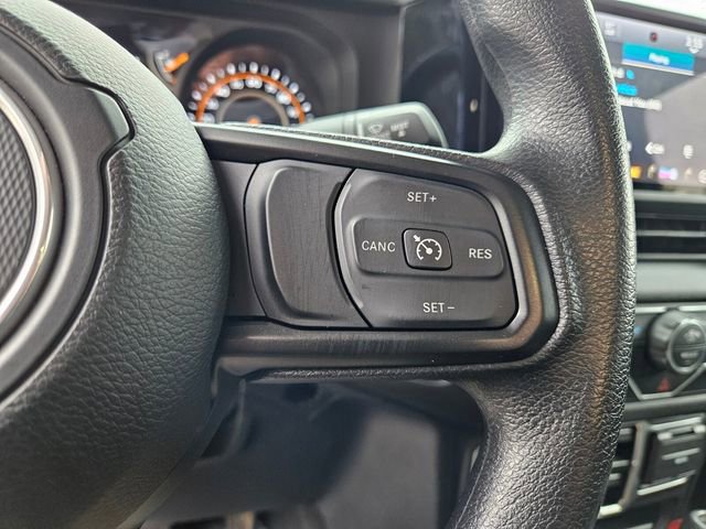 Used 2025 Jeep Gladiator Sport image 21