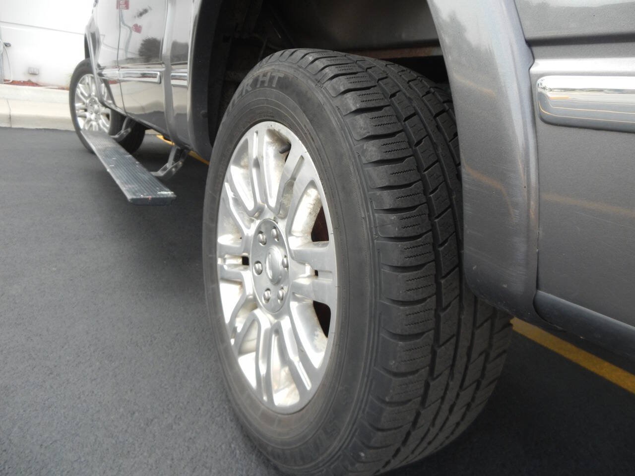 Used 2010 Ford F150 Platinum AWD/4WD image 16