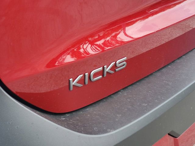 New 2026 Nissan Kicks SV FWD image 8