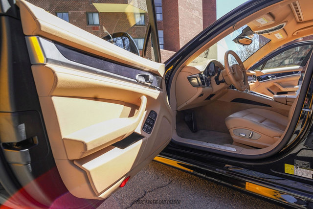 Used 2012 Porsche Panamera 4 image 46