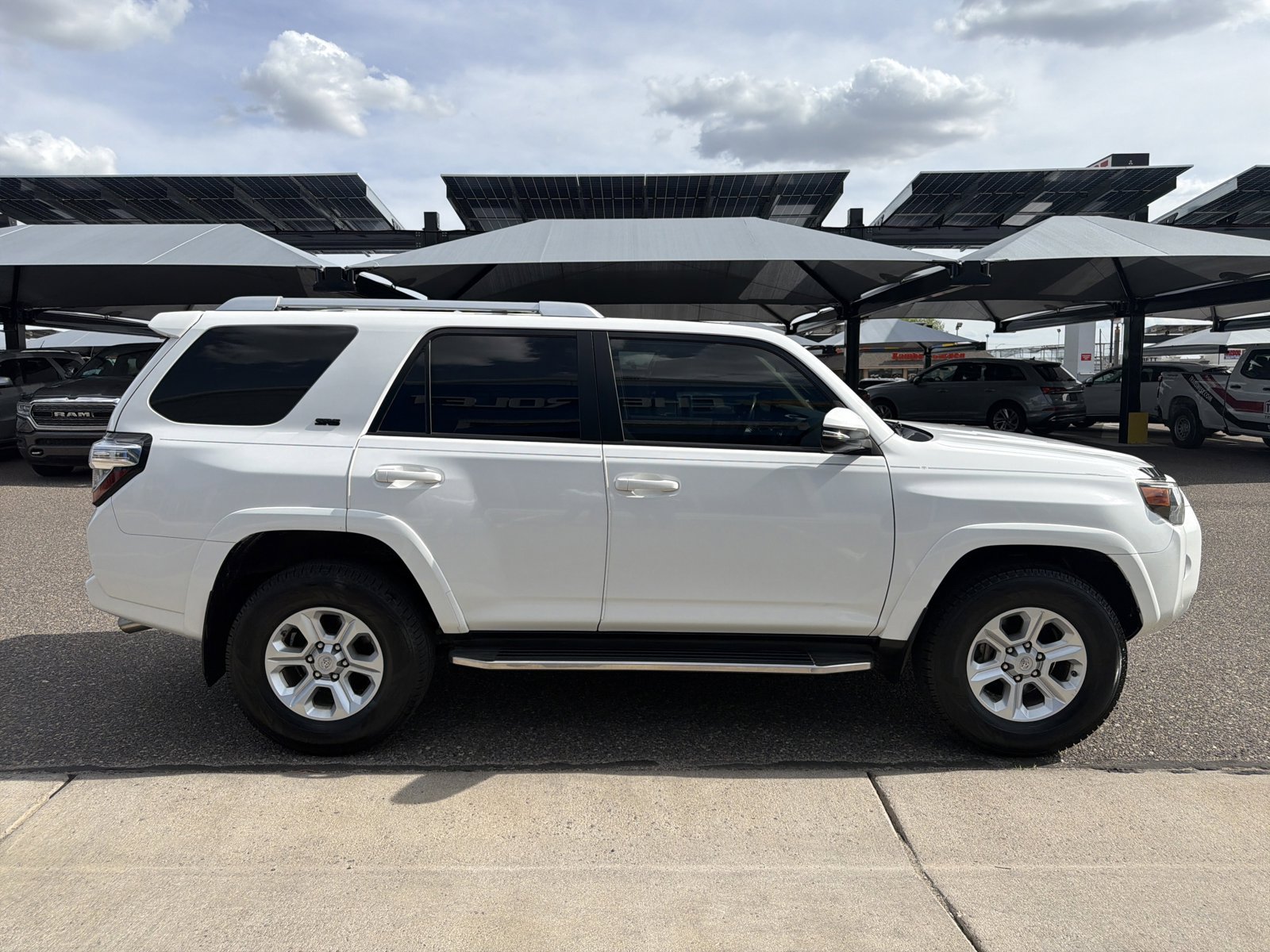 Used 2018 Toyota 4Runner SR5 Premium AWD/4WD image 6