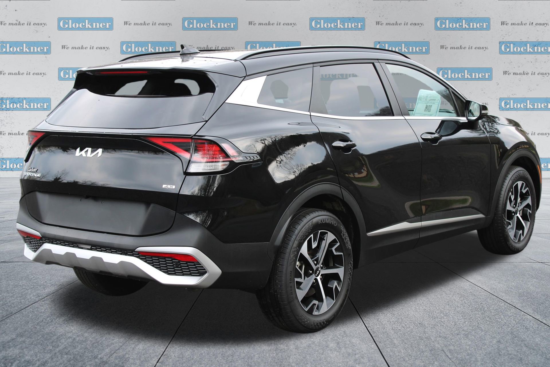 Used 2025 Kia Sportage EX w/ Premium Package image 6