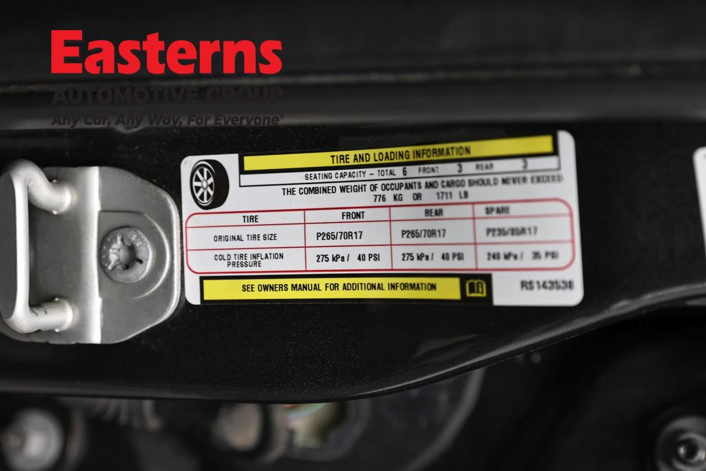 Used 2024 RAM 1500 Classic SLT AWD/4WD image 31