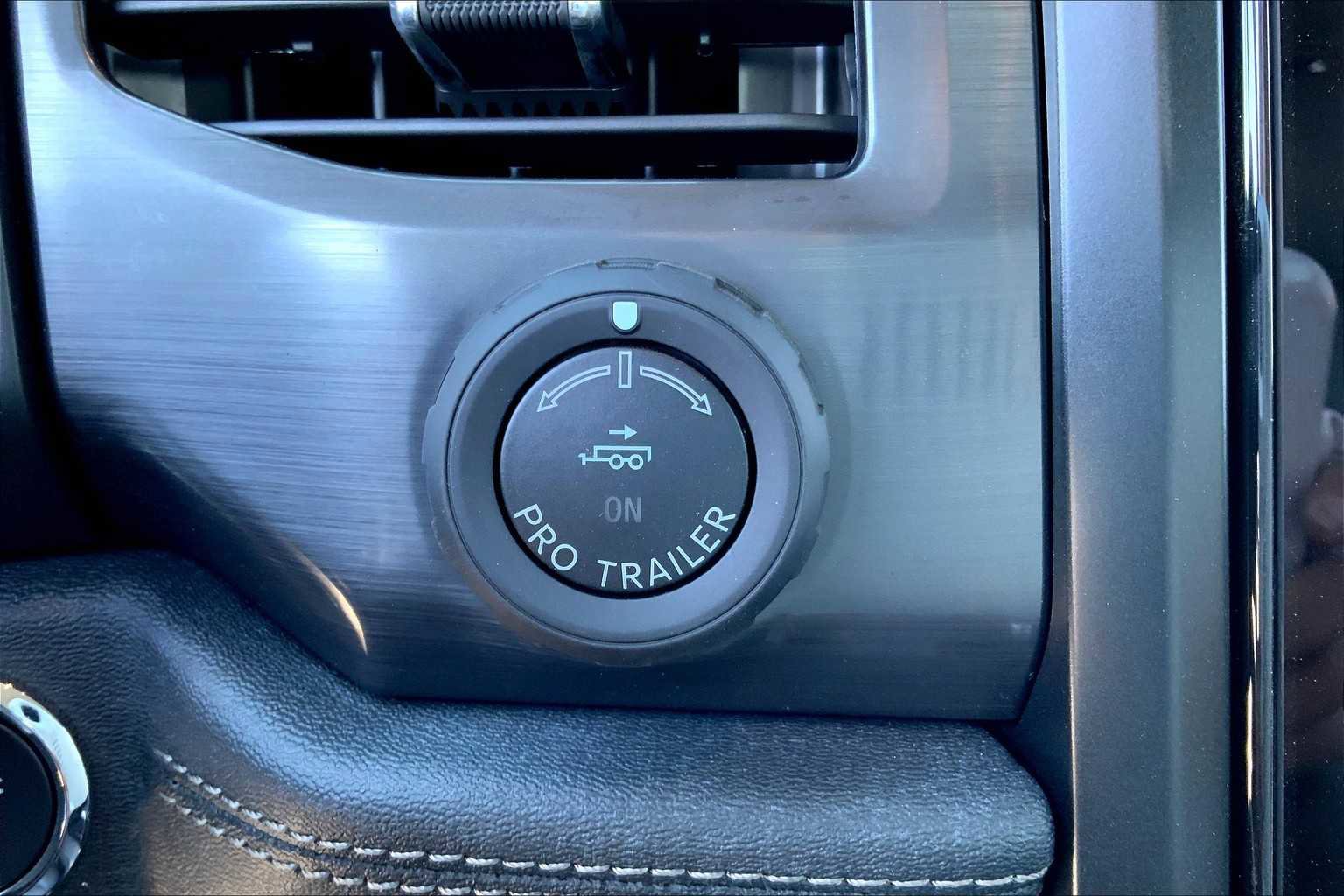 New 2025 Ford F150 Lightning Flash image 16