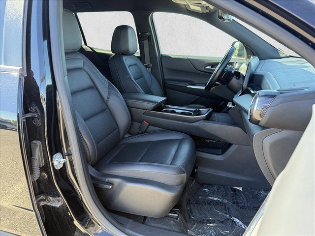 Used 2025 Chevrolet Equinox LT w/ Convenience Package II FWD image 13