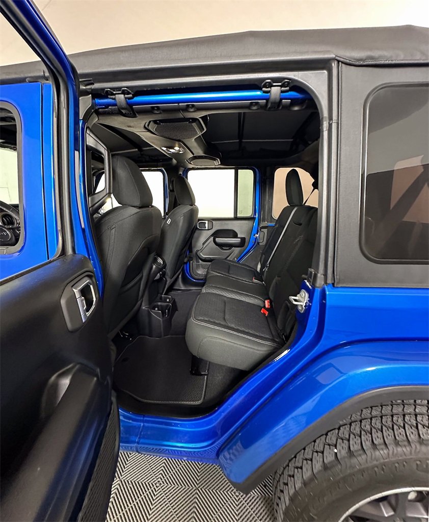 Used 2021 Jeep Wrangler Unlimited Sport image 8