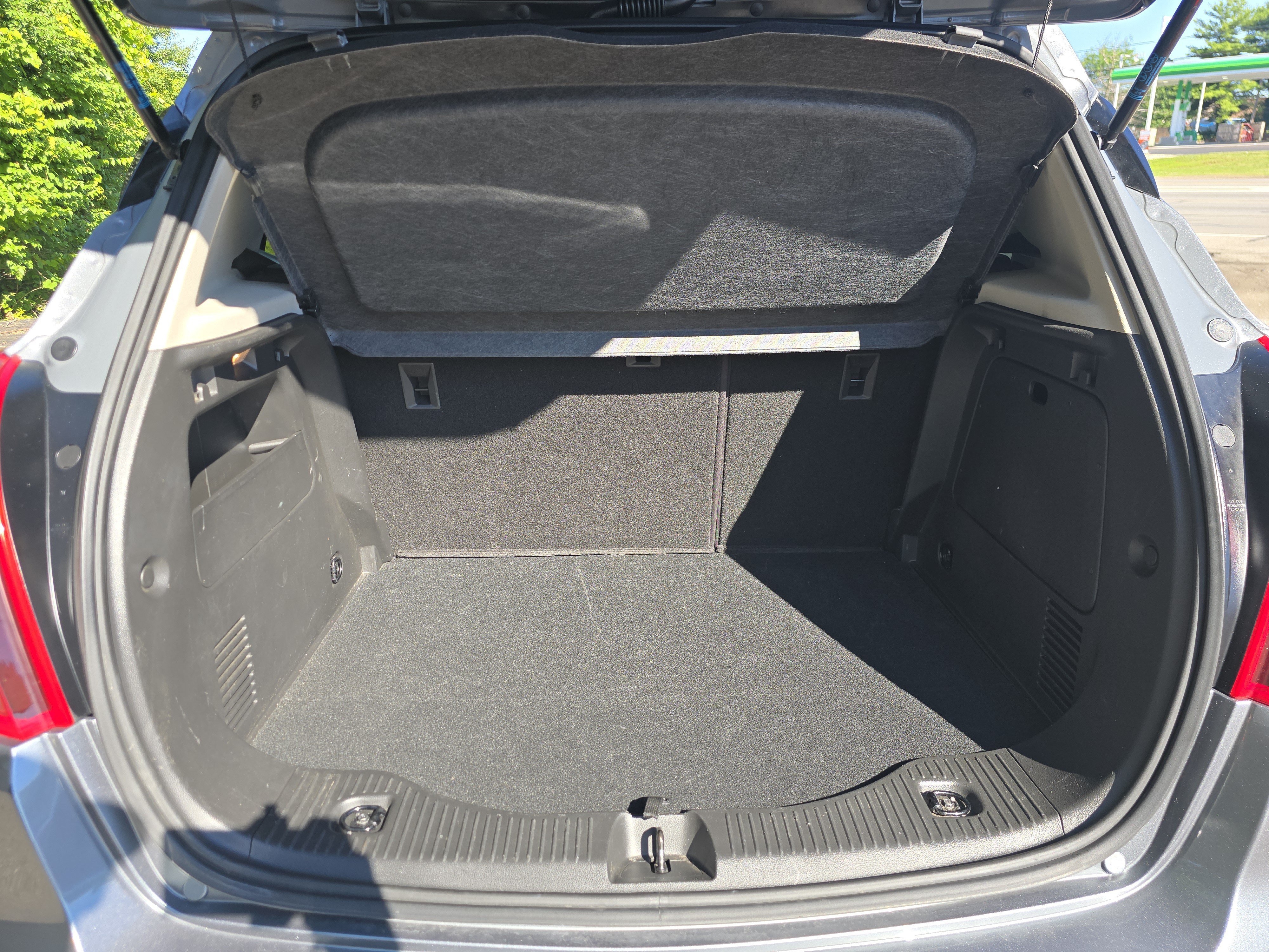 Used 2020 Buick Encore Preferred FWD image 15