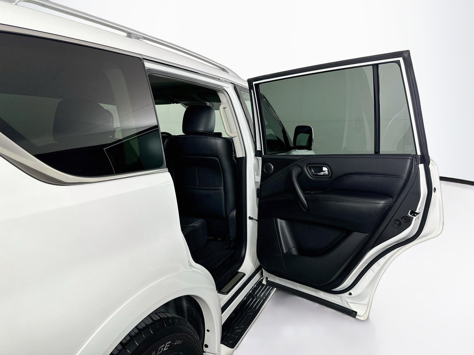 Used 2024 INFINITI QX80 Luxe AWD/4WD image 33