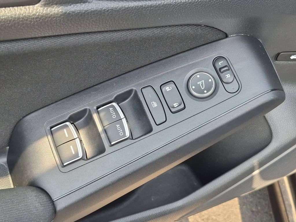 Used 2025 Honda Civic Sport image 13