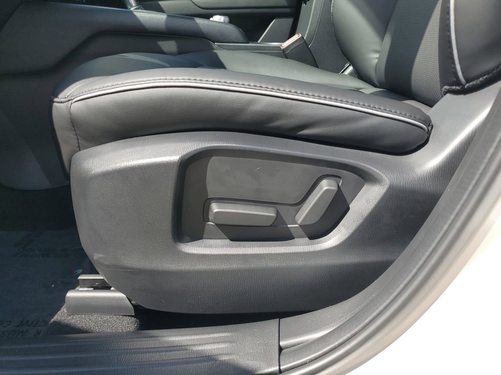 New 2025 MAZDA CX-5 AWD 2.5 S w/ Select Package image 13