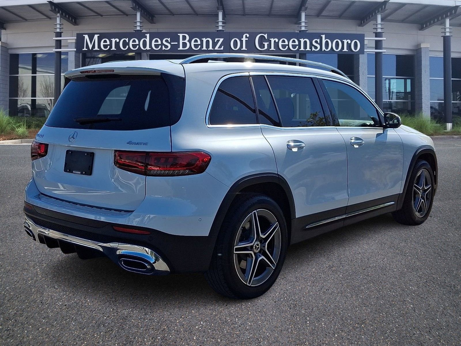 Certified 2021 Mercedes-Benz GLB 250 4MATIC image 4