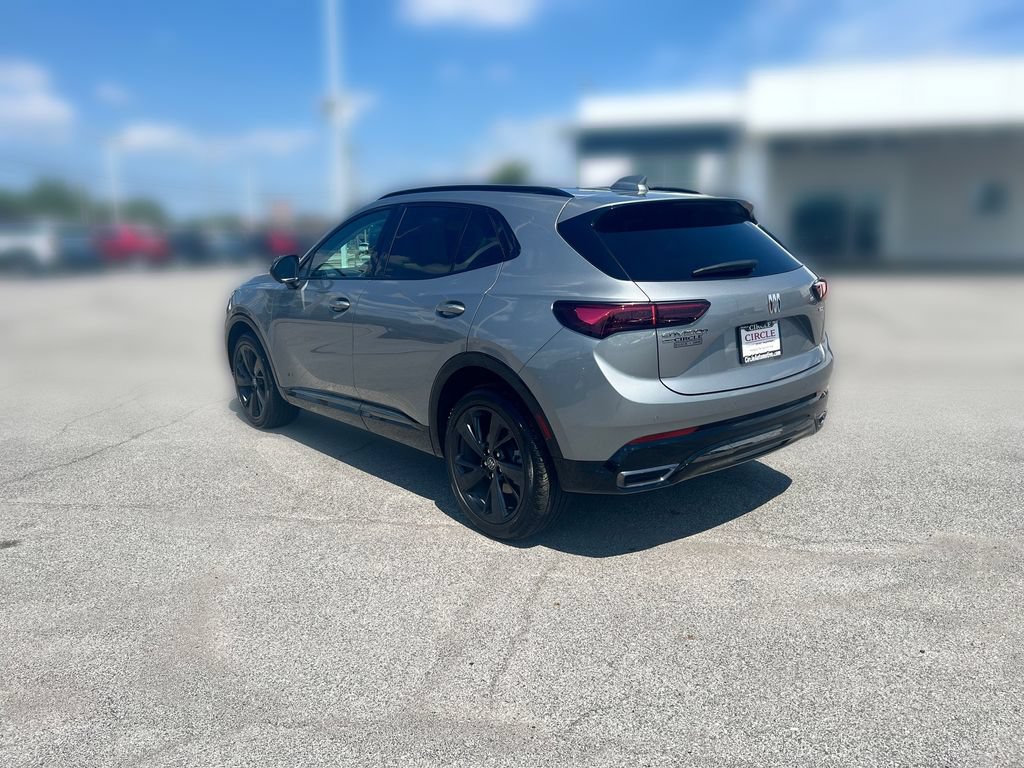 Used 2025 Buick Envision Sport Touring AWD/4WD image 4