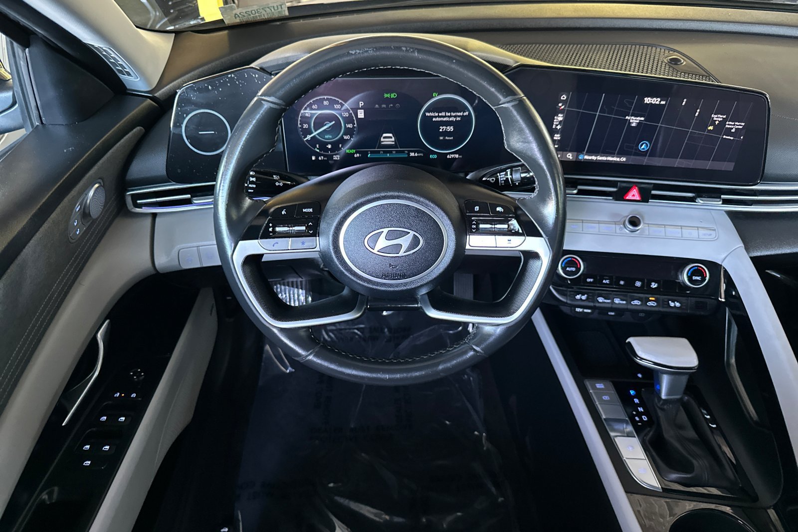 Used 2025 Hyundai Elantra Limited w/ Cargo Package FWD image 14