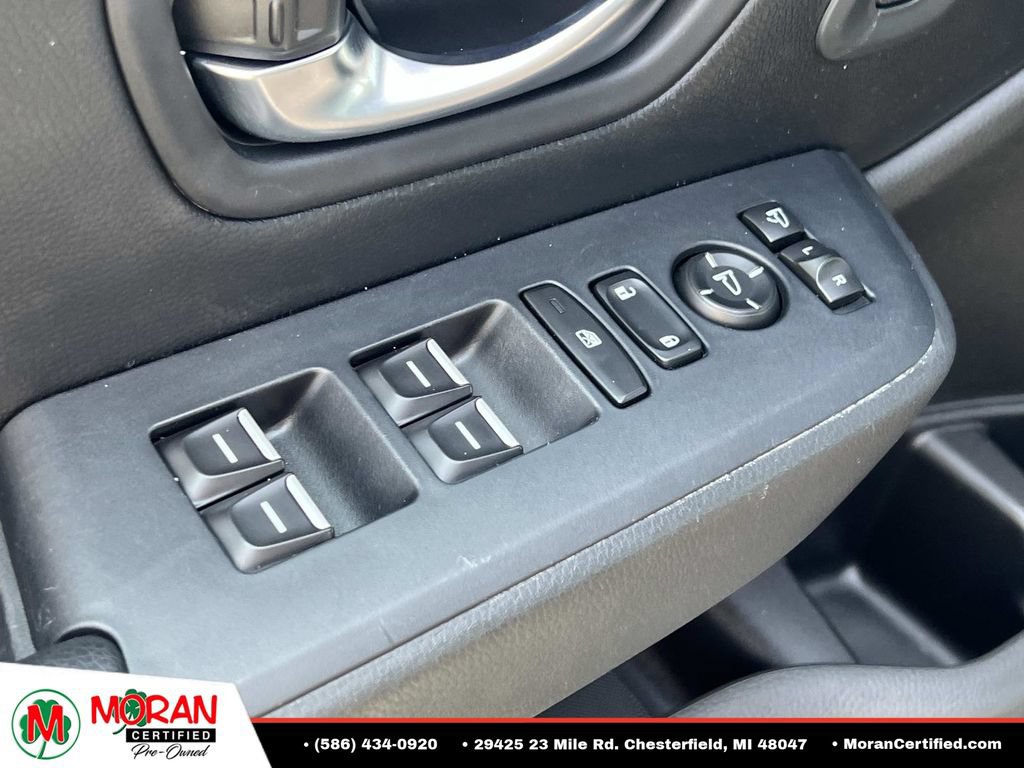 Used 2023 Honda Pilot Touring image 15