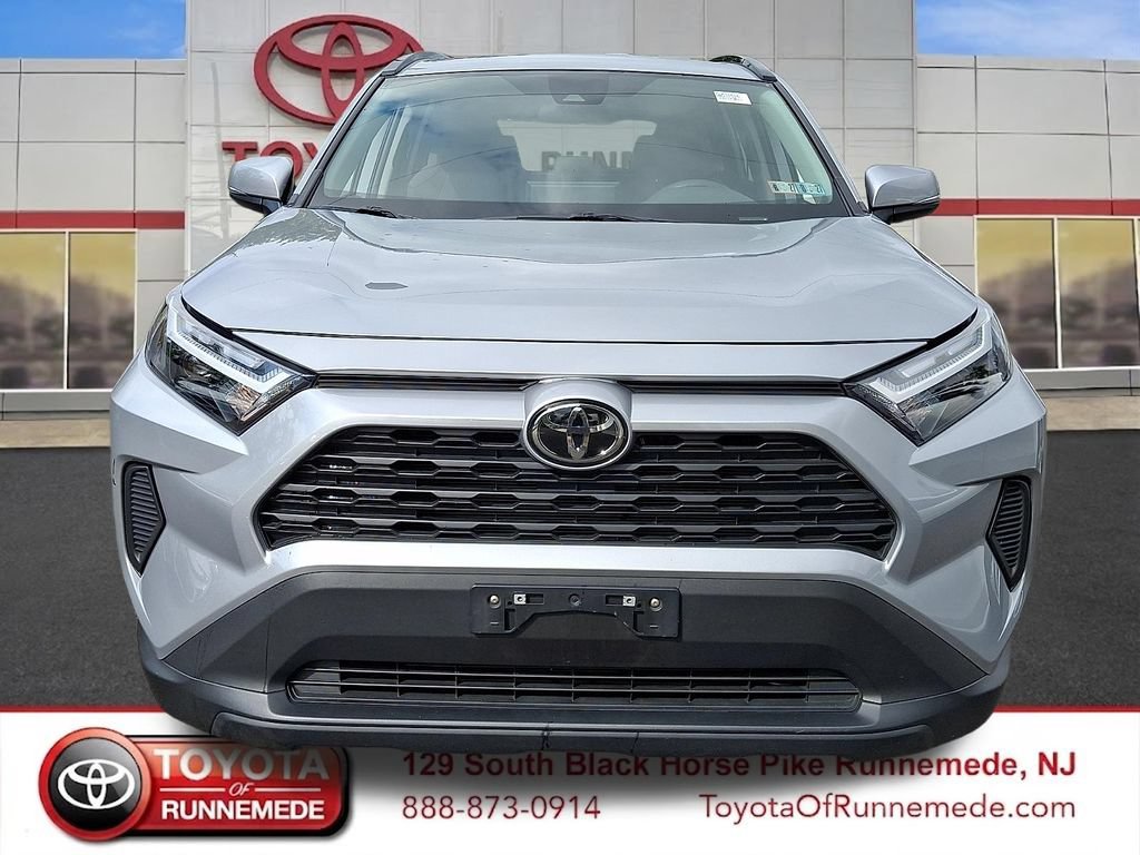 Certified 2025 Toyota RAV4 XLE AWD/4WD image 2