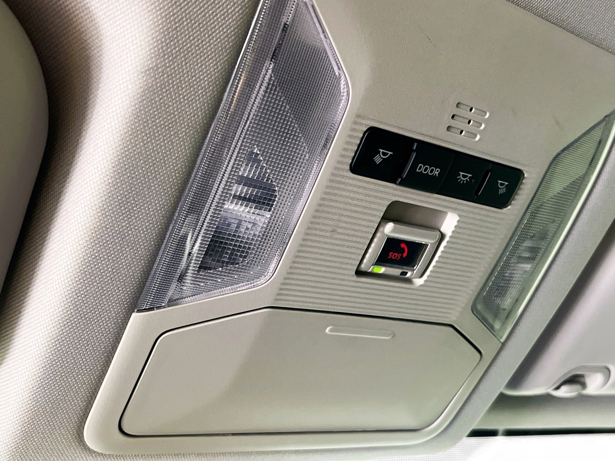 Used 2024 Toyota RAV4 LE image 22