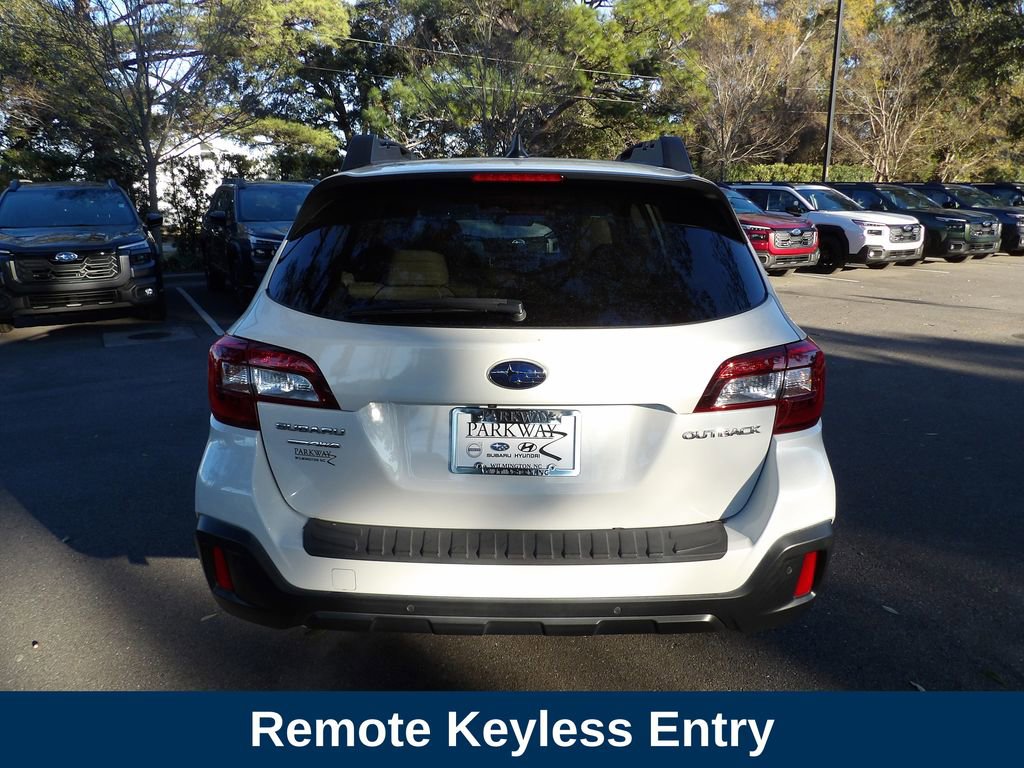 Used 2019 Subaru Outback 2.5i Limited image 9