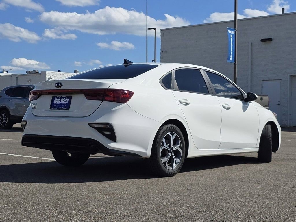 Used 2020 Kia Forte LXS FWD image 13