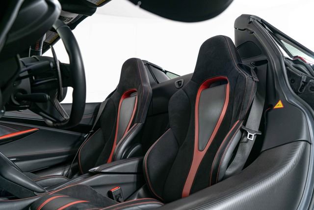 Used 2021 McLaren 720S Performance RWD image 15