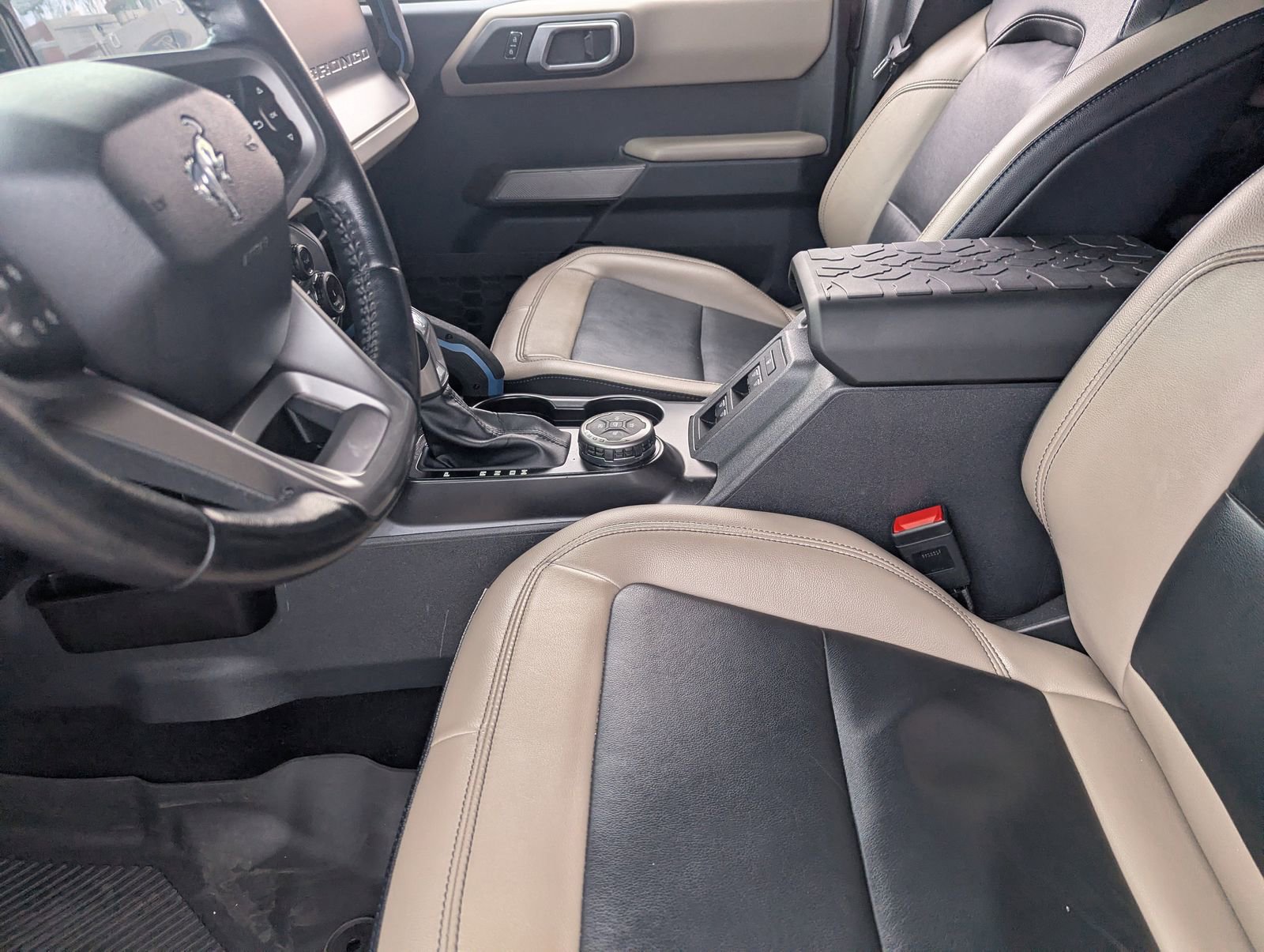 Certified 2022 Ford Bronco Wildtrak image 18