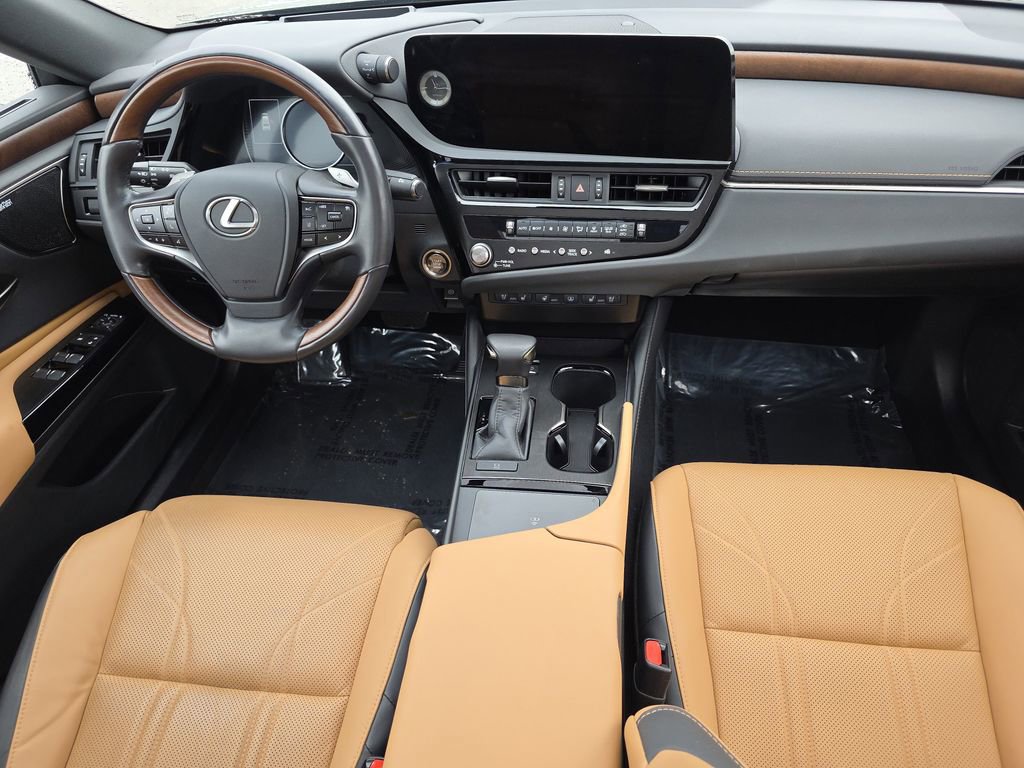 Used 2024 Lexus ES 350 Luxury w/ Accessory Package (Z2) image 25