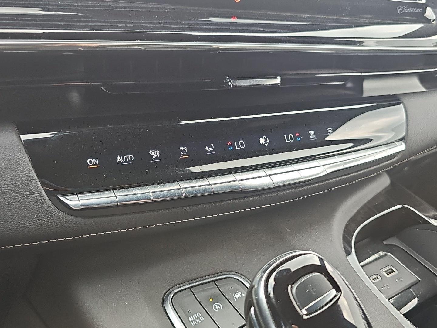 Used 2023 Cadillac Escalade Sport AWD/4WD image 14
