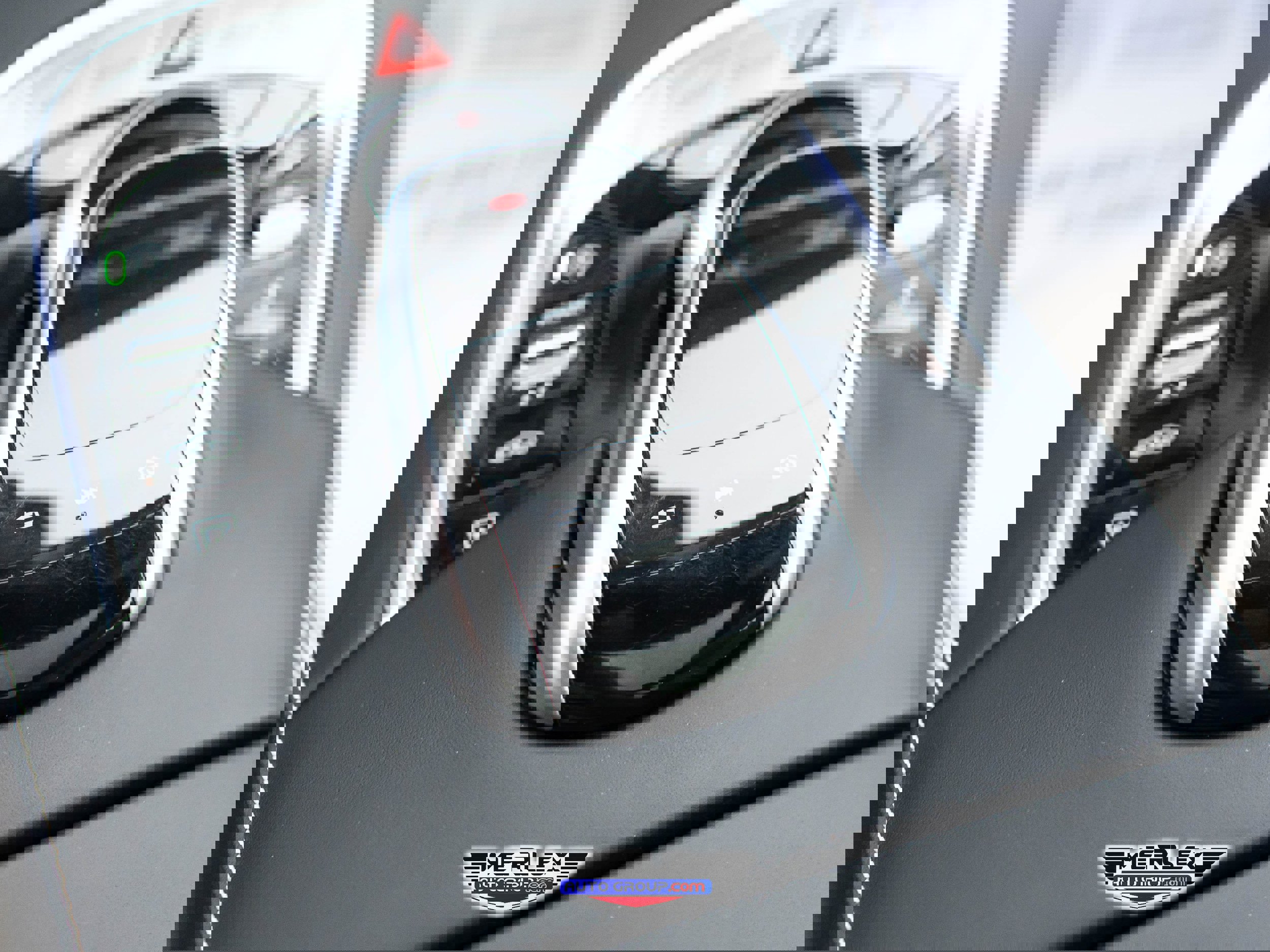 Used 2018 Mercedes-Benz S 560 Sedan image 38