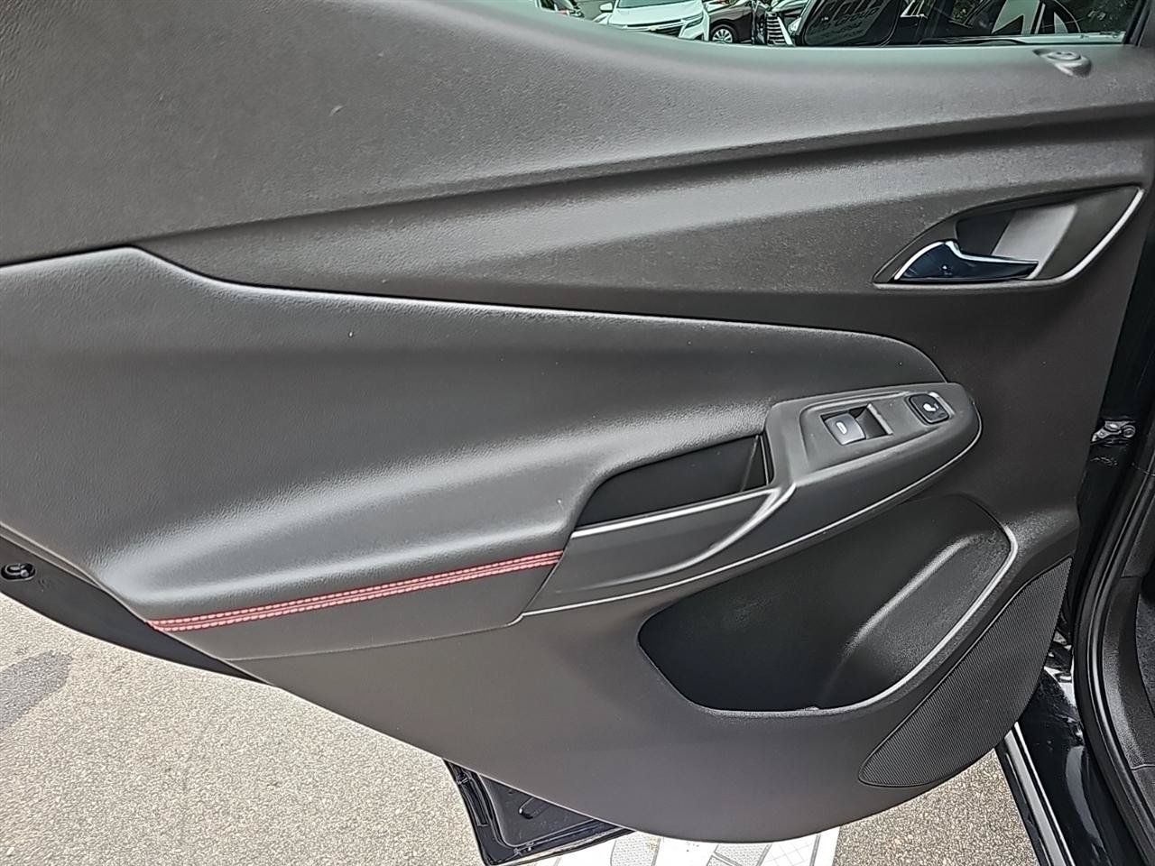 Used 2023 Chevrolet Bolt EUV Premier w/ Sun & Sound Package FWD image 16