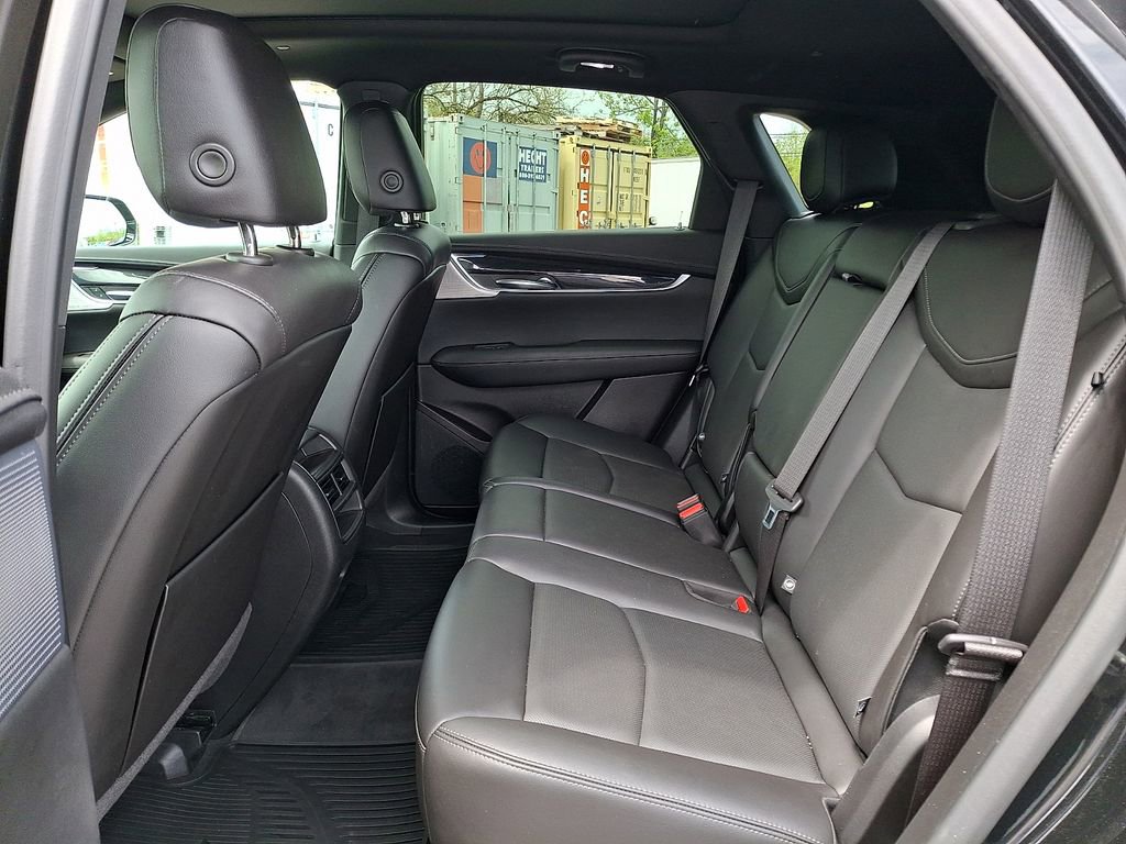 Used 2022 Cadillac XT5 Premium Luxury AWD/4WD image 10