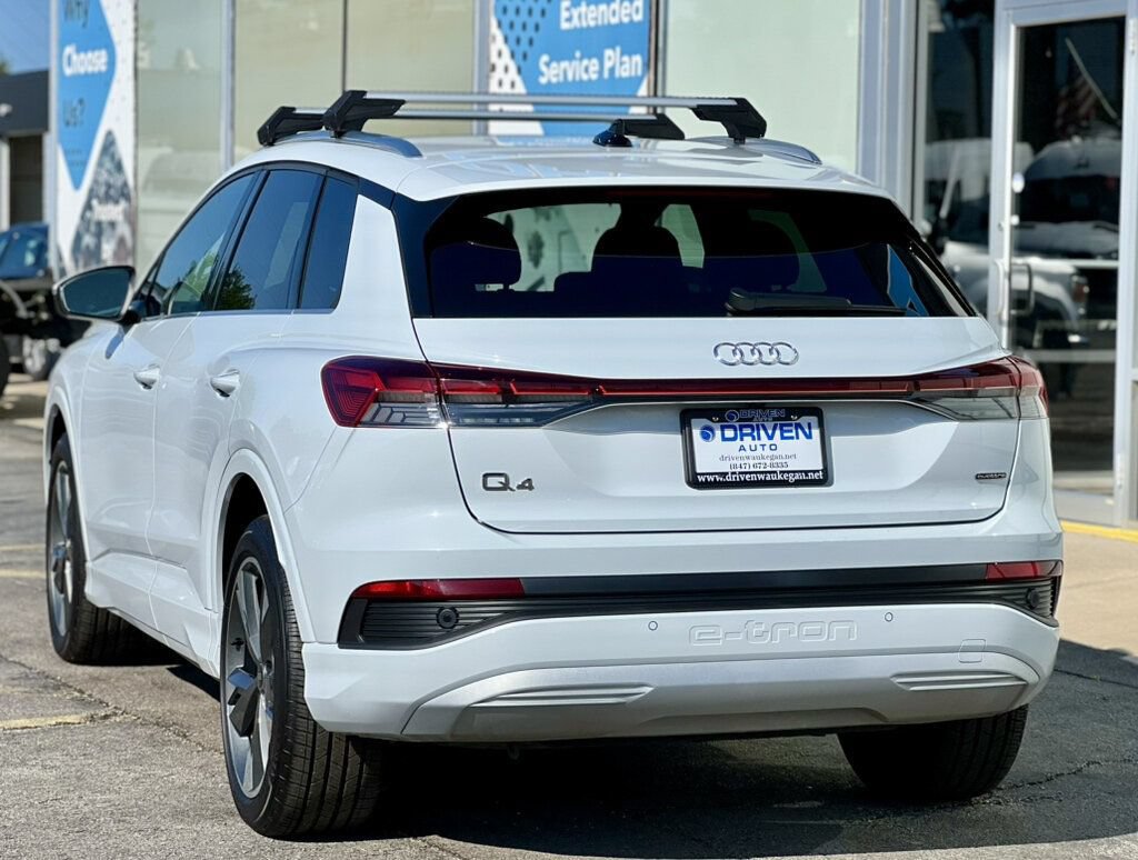 Used 2022 Audi Q4 e-tron Premium Plus w/ Premium Plus AWD/4WD image 35
