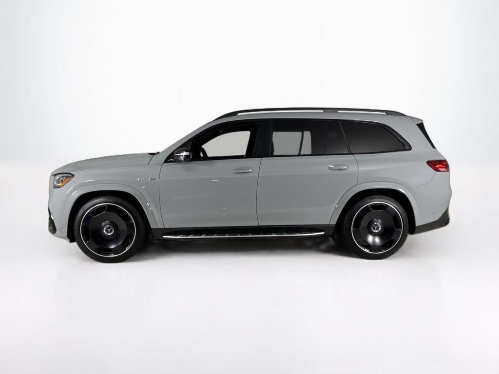 Used 2024 Mercedes-Benz GLS 63 AMG 4MATIC image 2