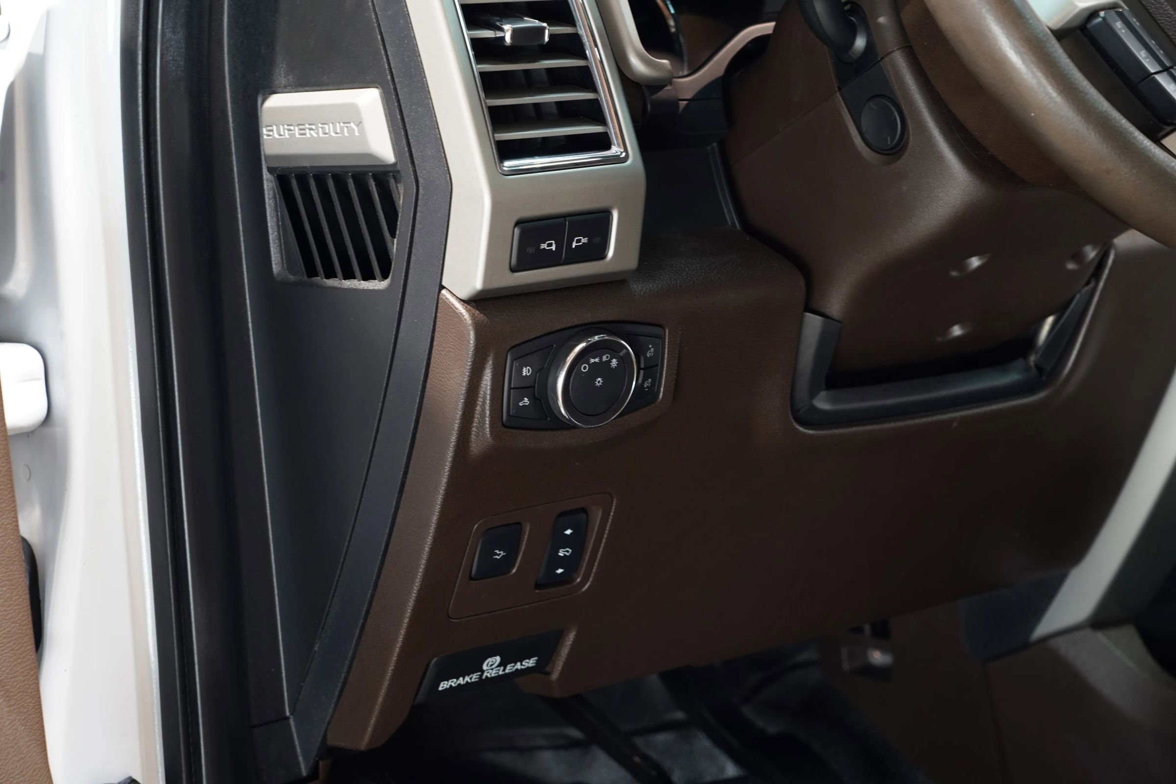 Used 2017 Ford F250 King Ranch w/ King Ranch Ultimate Package image 37