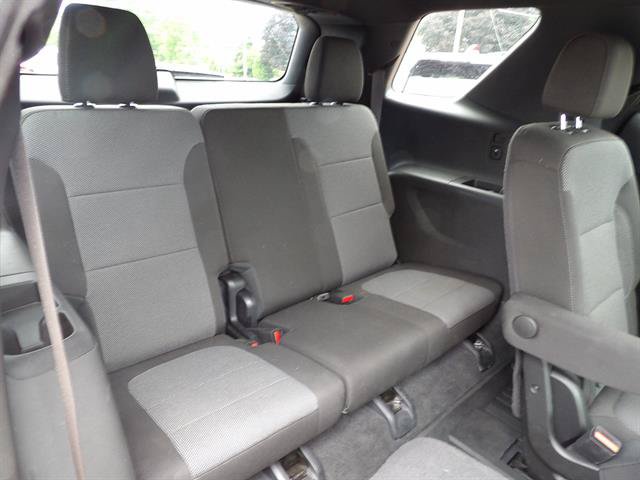 Used 2023 Chevrolet Traverse LT AWD/4WD image 36